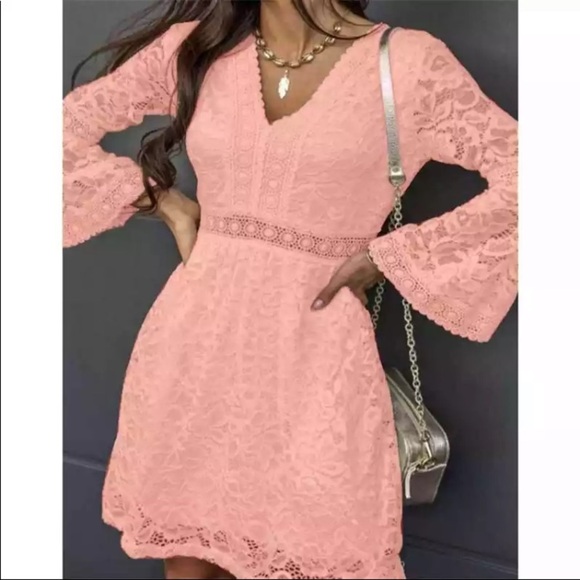 NWT  Celmia Plus Size Lace Dress 2X/4X - Picture 3 of 5